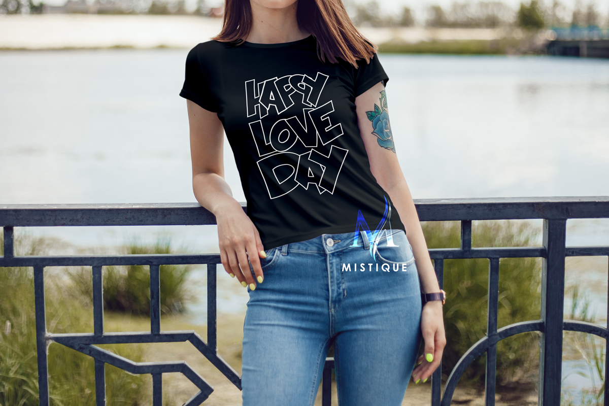 crna majica happy love day